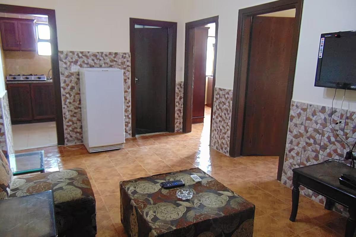 Al-Nujoom Hotel Suites Amman Eksteriør bilde